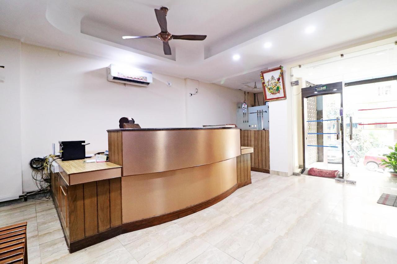 Hotel Westend Holiday Home 5 Mint From Nizamuddin Railway Station Új-Delhi Kültér fotó