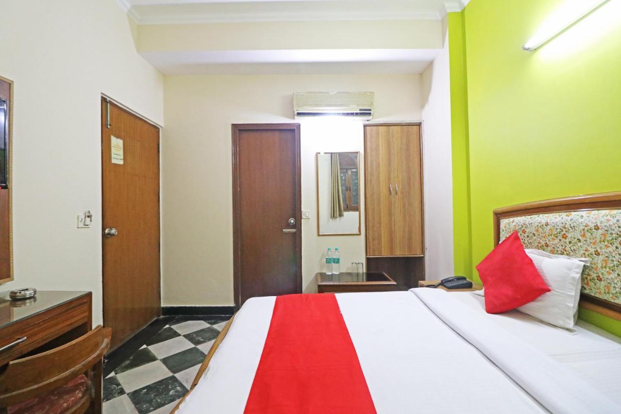 Hotel Westend Holiday Home 5 Mint From Nizamuddin Railway Station Új-Delhi Kültér fotó